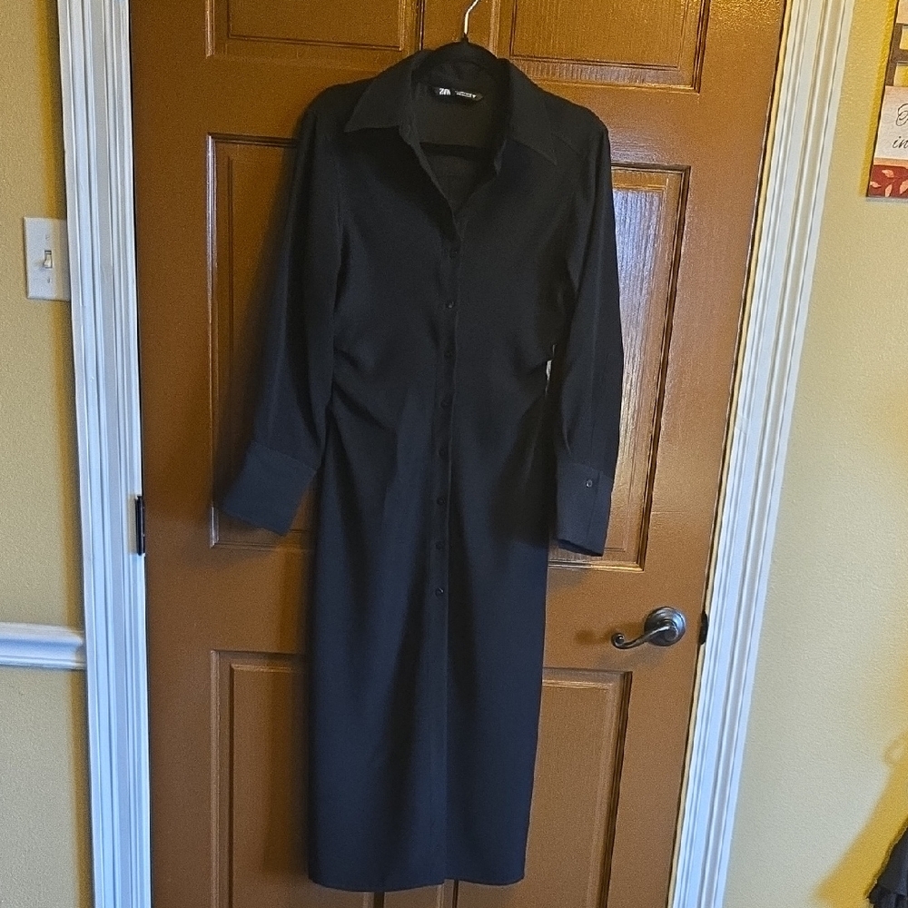 Zara-Black long shirt dress collared, long sleeved,buttons down front Sz S